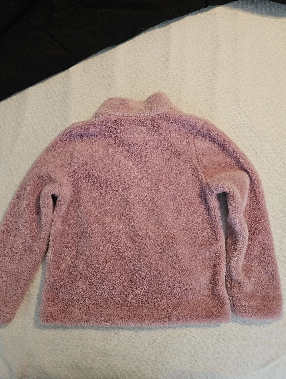 Children's Place Girls' Plush Hoodie in Mauve. Size 7/8.